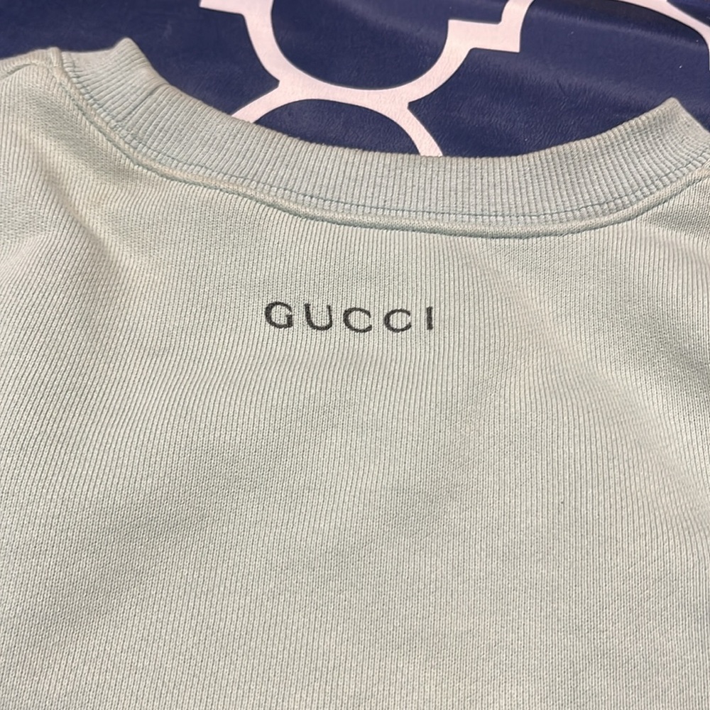 Gucci - Picture 2 of 3